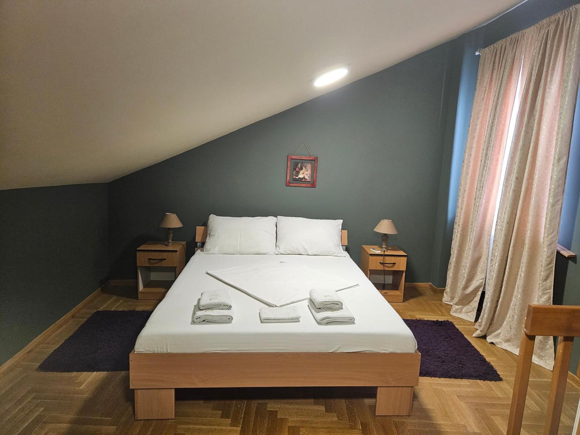 Aleksei Apartmani Belgrade Luaran gambar