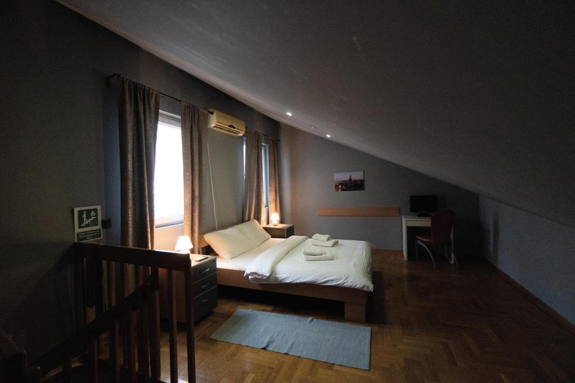 Aleksei Apartmani Belgrade Luaran gambar