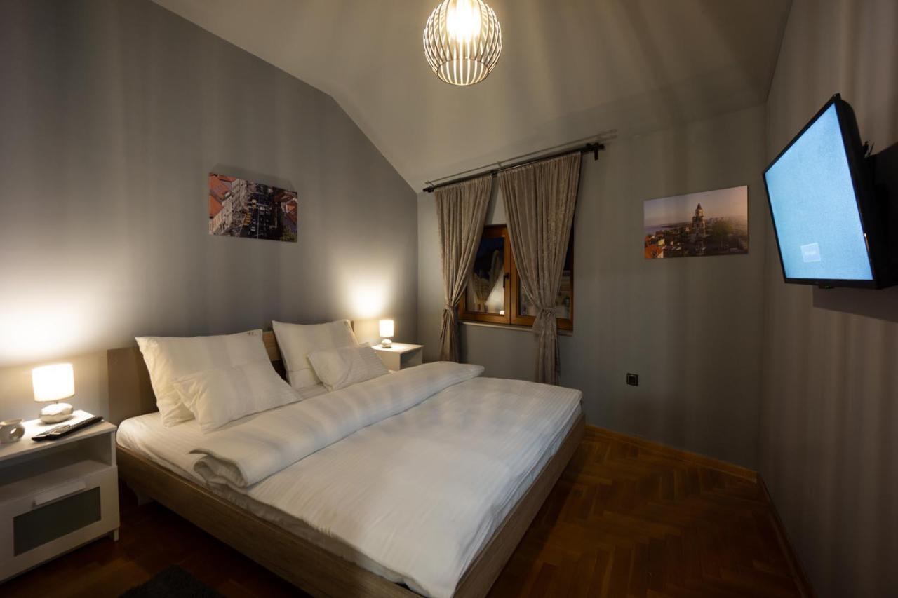 Aleksei Apartmani Belgrade Luaran gambar